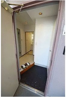 玄関　別のお部屋の写真です