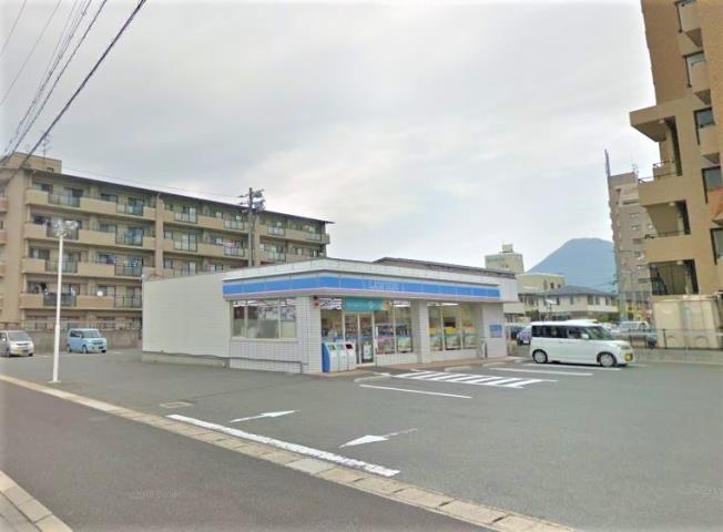 コンビニ　ローソン（コンビニ）まで1334m