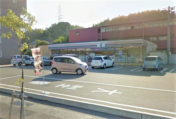 コンビニ　セブンイレブン（コンビニ）まで4828m