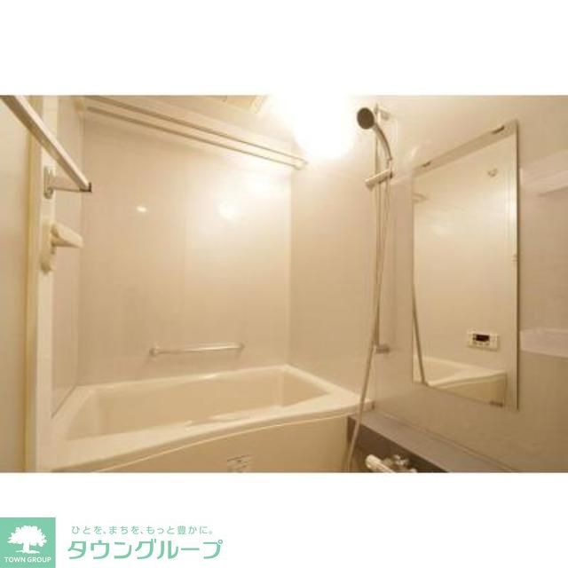 バス・シャワールーム　※写真は同タイプ住戸です。