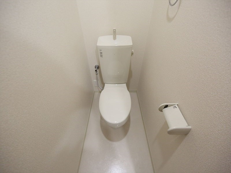 トイレ　洋式トイレ　温水洗浄暖房便座付トイレ