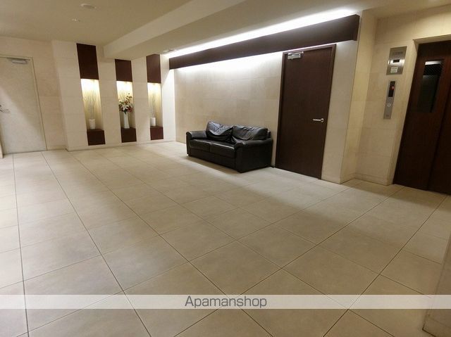 ロビー　ロビー