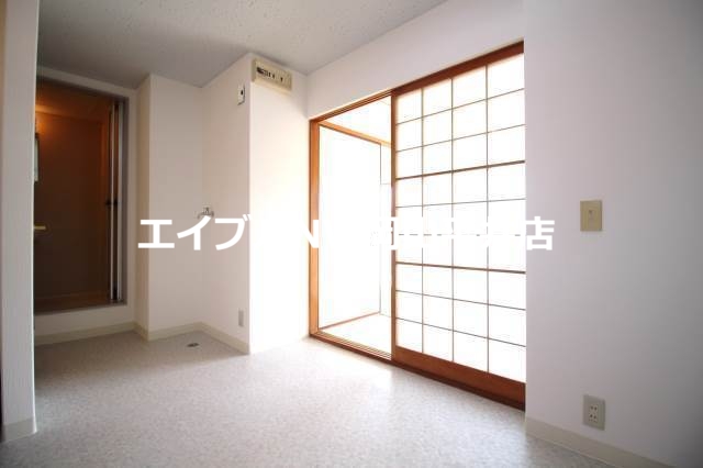 居室・リビング　※同間取りの別のお部屋の写真です