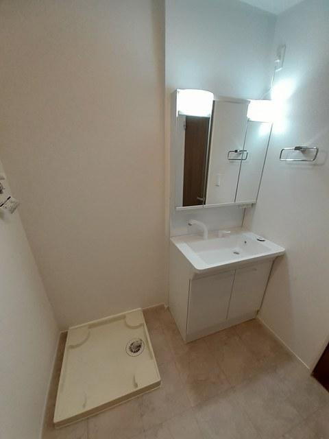 洗面設備　洗髪洗面化粧台