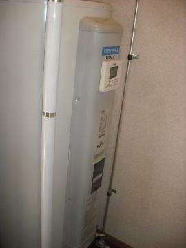 その他設備　電気温水器