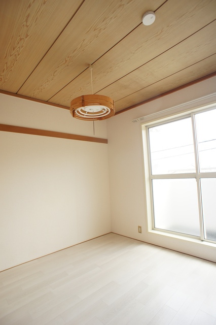 その他部屋・スペース　明るい雰囲気で暮らしやすい！優しい質感の室内がオススメ☆白を
