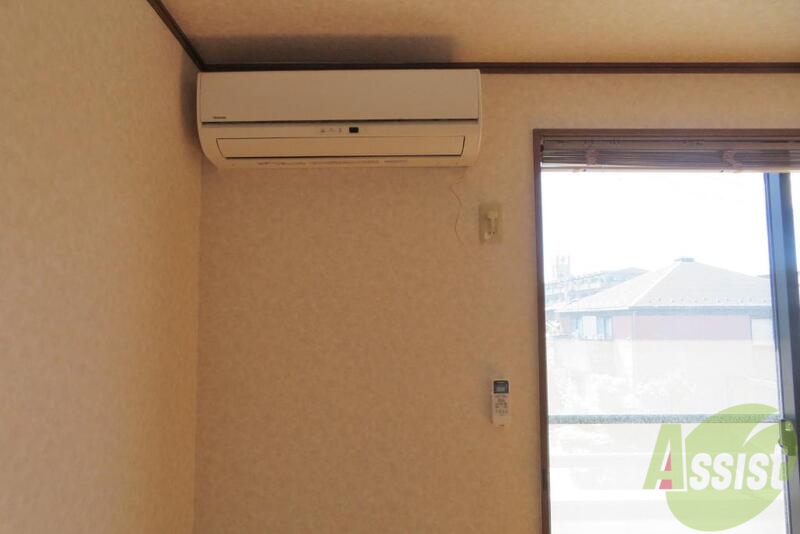 その他設備　エアコンもお部屋にありますので頑張ってもらいましょう。