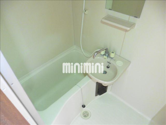 バス・シャワールーム　バスルーム全体のお写真です