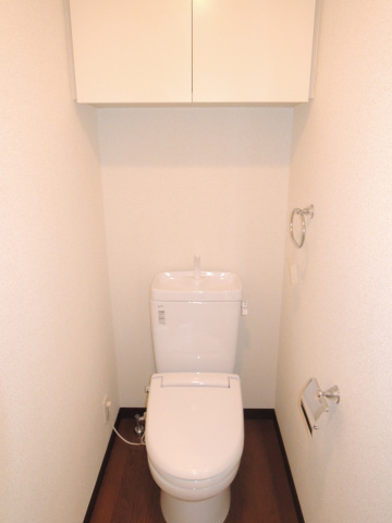 トイレ　※同タイプ参考写真