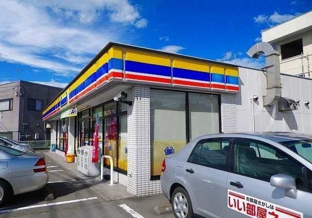 コンビニ　ミニストップ御殿場新橋店（コンビニ）まで850m