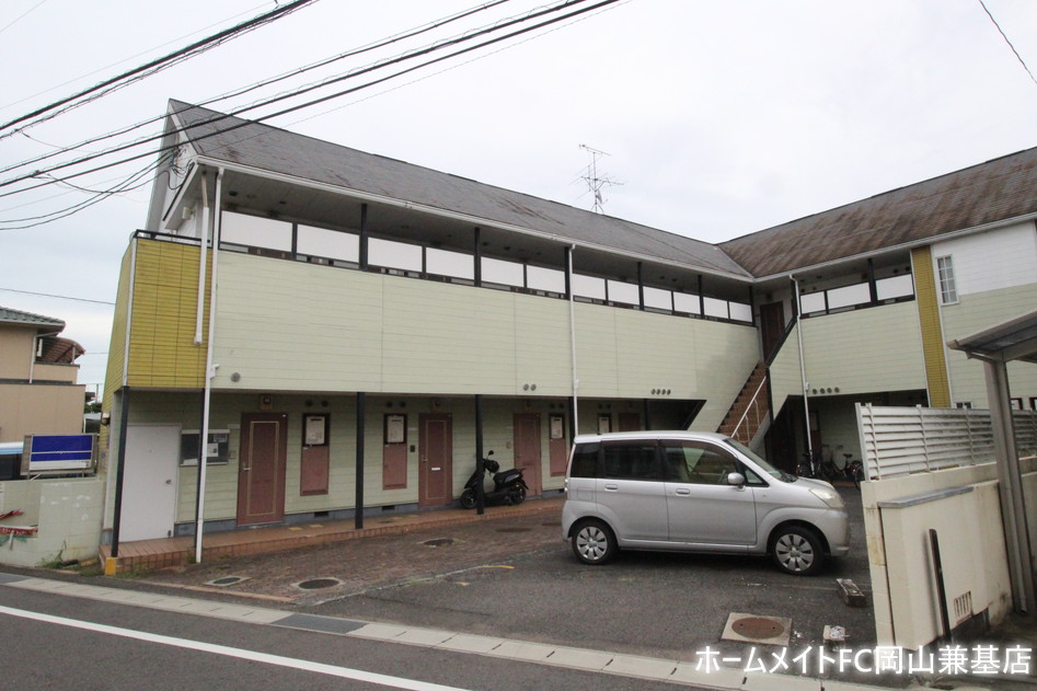 建物外観　外観写真（昼）