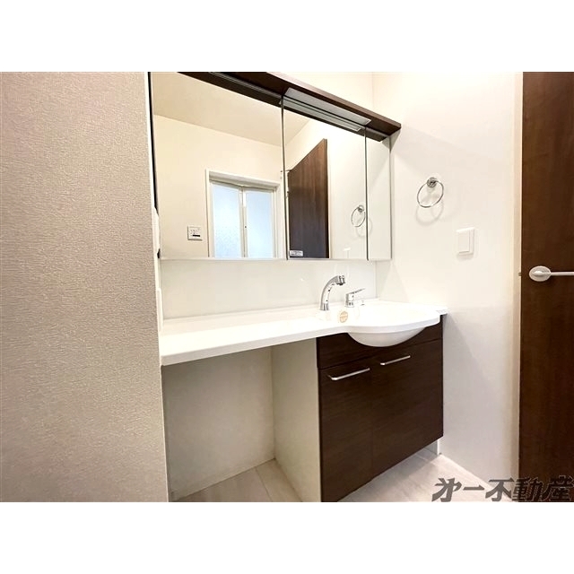 洗面設備　洗面所