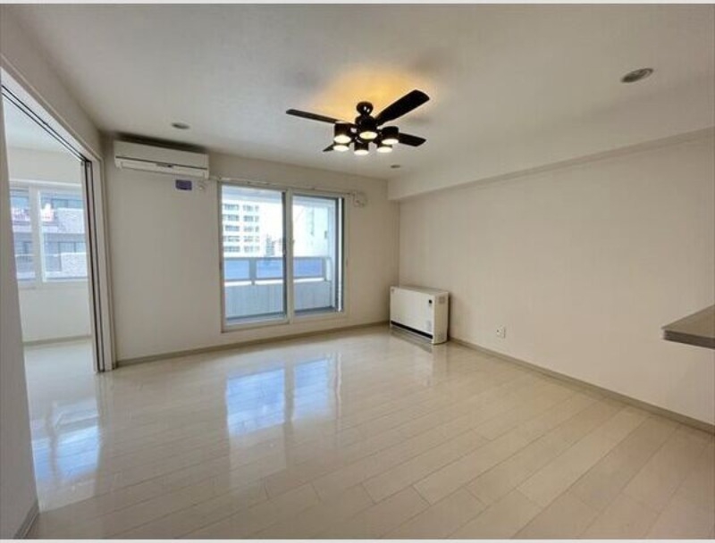 居室・リビング　別室参考写真