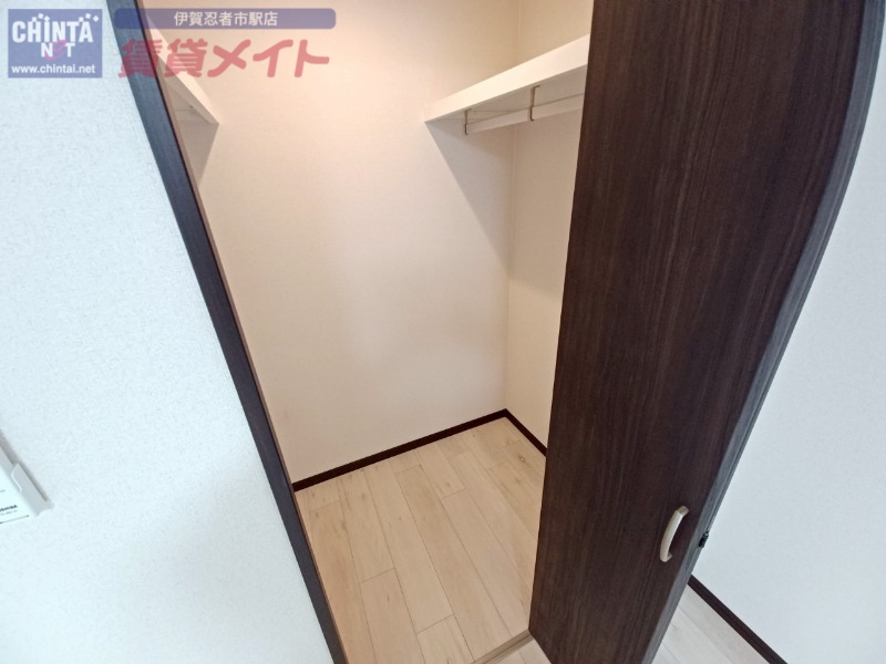 収納　別部屋参考写真です。