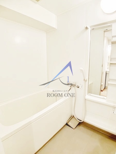 バス・シャワールーム　お風呂です。