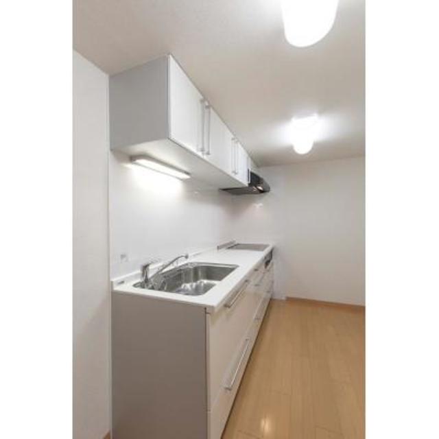 キッチン　※写真は同タイプ住戸です。