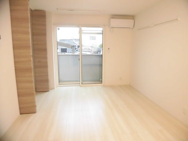 居室・リビング　１０１　リビング