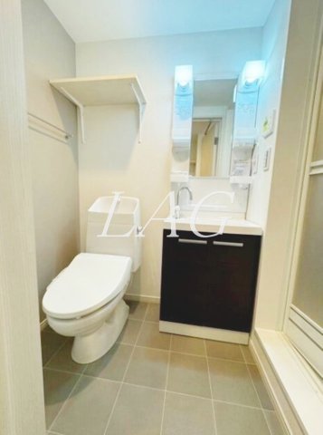 洗面設備　独立洗面台です。