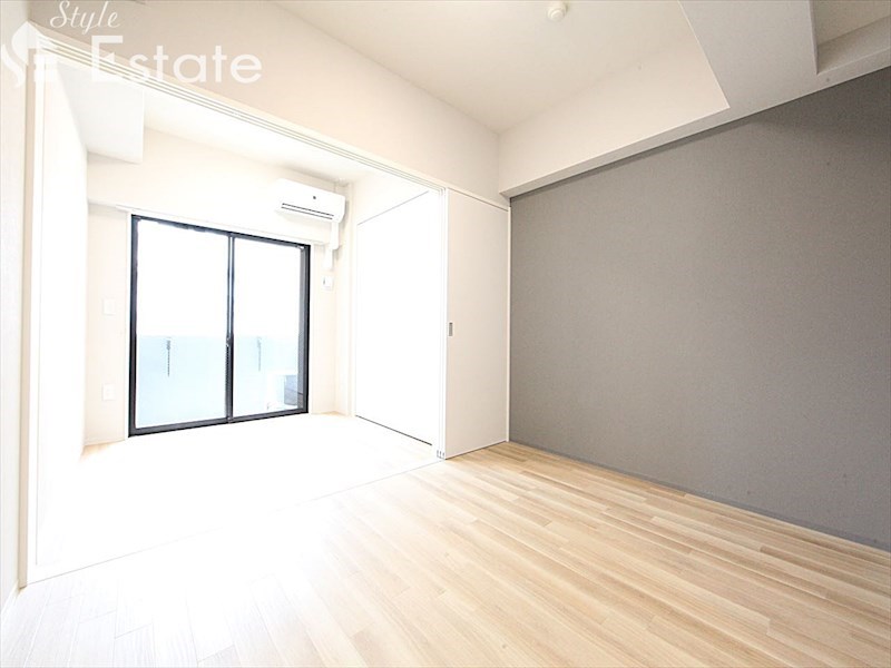 居室・リビング　内装