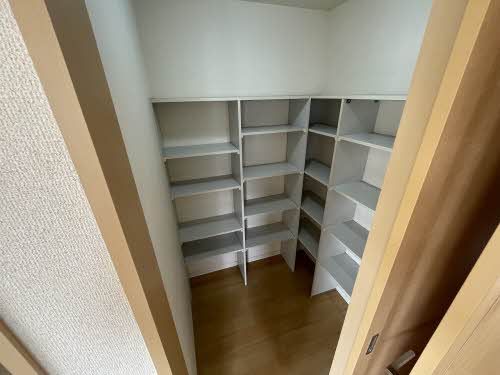 収納　大きく扉が開くので、しまってあるものが一目でわかり出し入れ…
