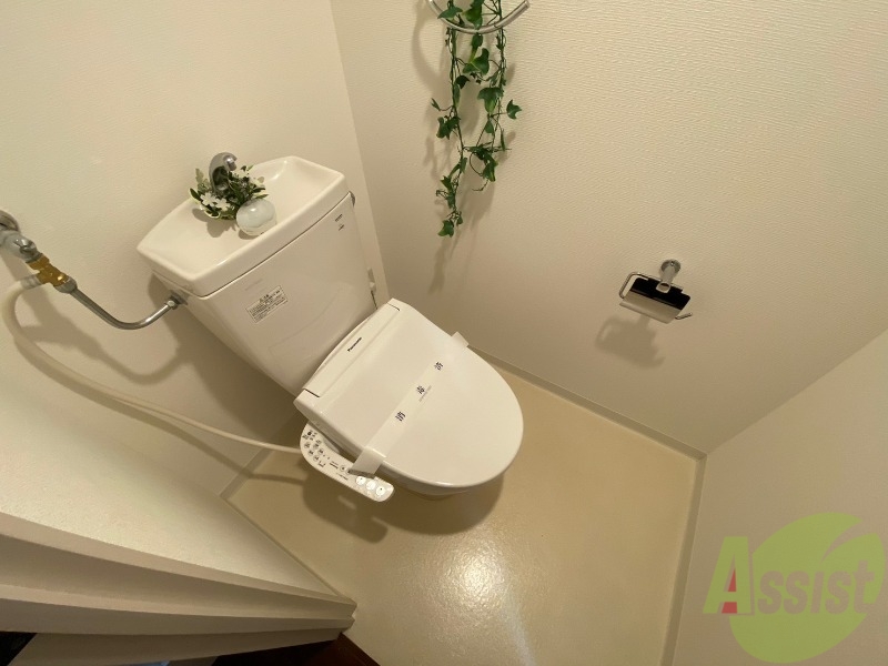 トイレ　トイレです。ウォシュレット付を探している方、おすすめです。