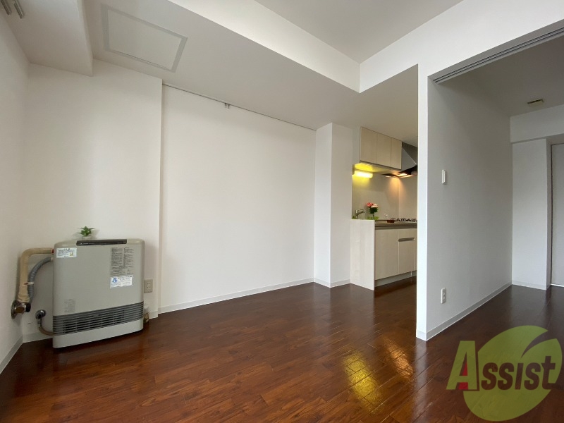 居室・リビング　広くてきれいなリビングです！快適に過ごせそうですね。