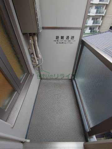 バルコニー　マーベラス鶯谷