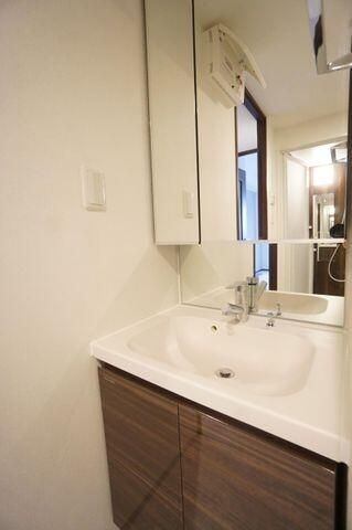 洗面設備　☆うれしい独立洗面台☆