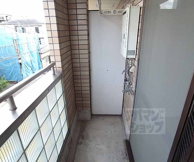 バルコニー　バルコニ