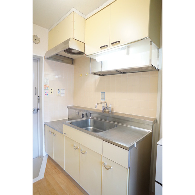 キッチン　ムダないキッチンスペース