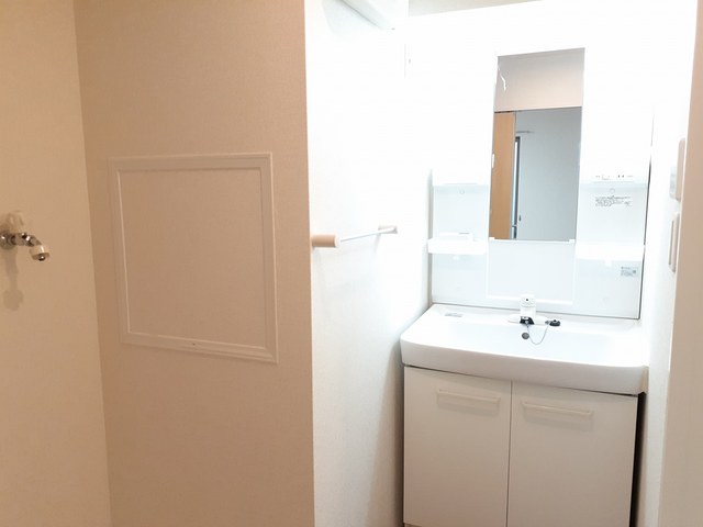 洗面設備　洗面化粧台