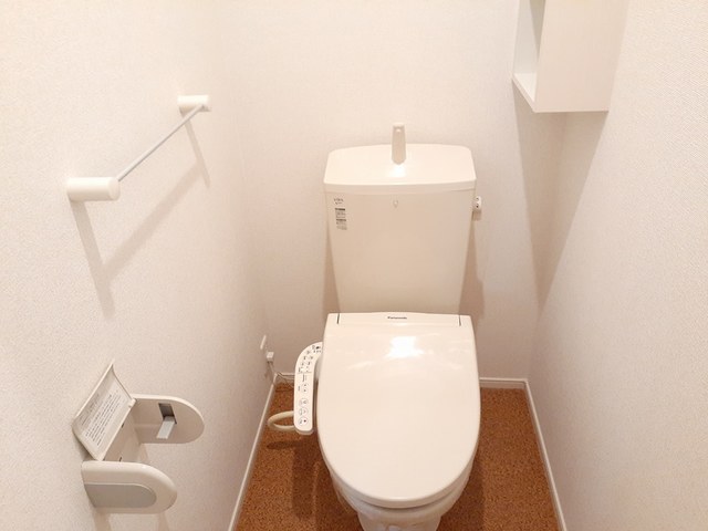 トイレ　ウォシュレット