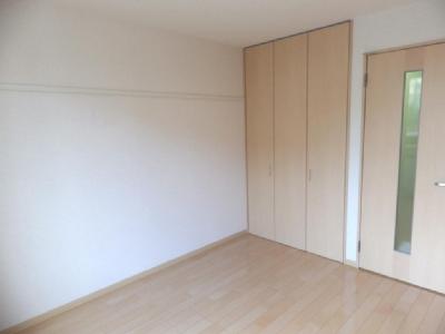 居室・リビング　室内