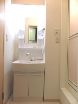 洗面設備　洗面所