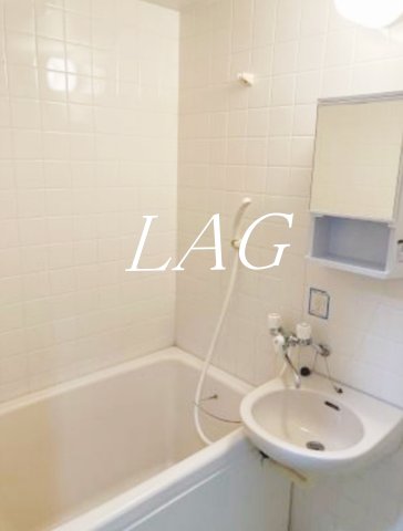 バス・シャワールーム　お風呂です。