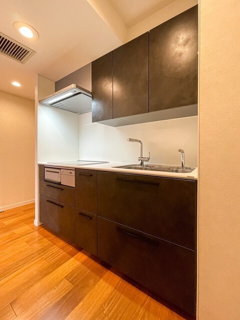 キッチン　※写真は同タイプ住戸です。