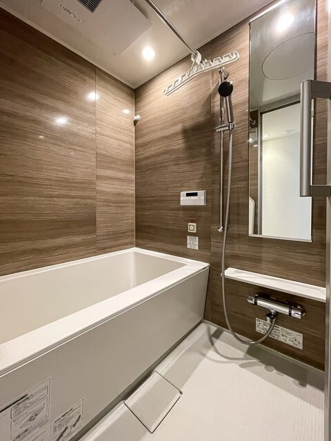 バス・シャワールーム　※写真は同タイプ住戸です。