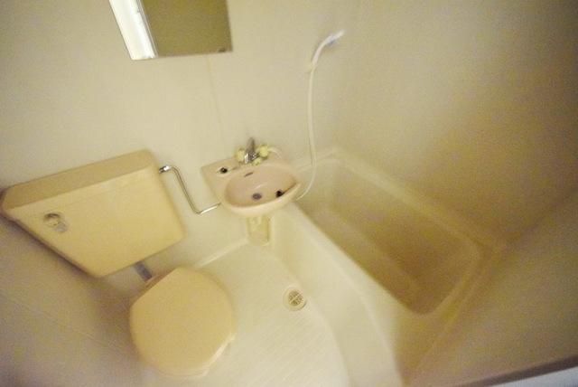 バス・シャワールーム　★くつろぎバス★