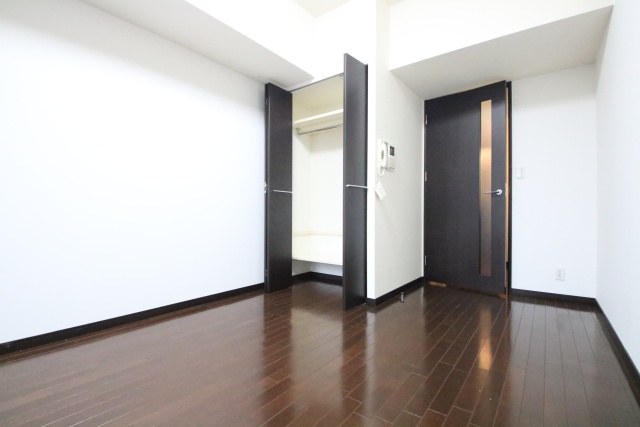 居室・リビング　※別室の参考写真の為、現況優先です。