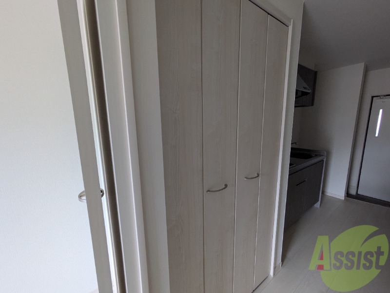 収納　収納スペースは高さがあるので色々な物が入りそうですね。