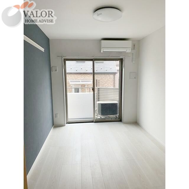 居室・リビング　物件画像