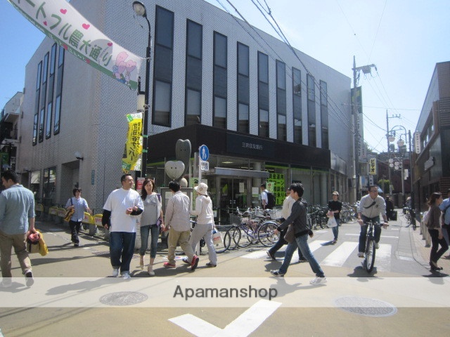 銀行　（株）三井住友銀行／経堂支店（銀行）まで446m