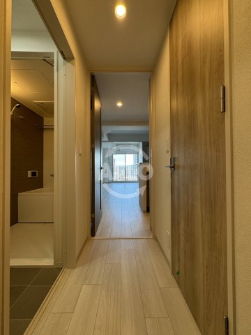 玄関　アーバネックス南森町EAST　玄関