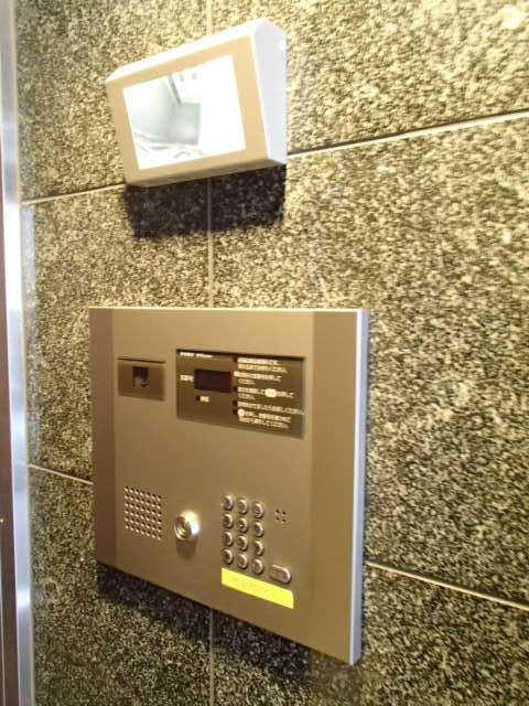 セキュリティ　★オートロック付き★