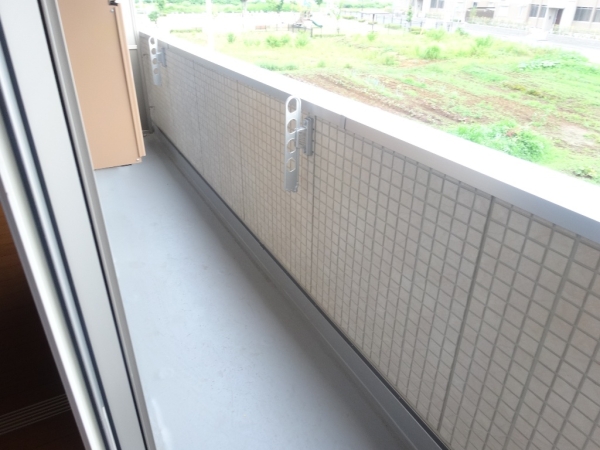 バルコニー　広いバルコニーです