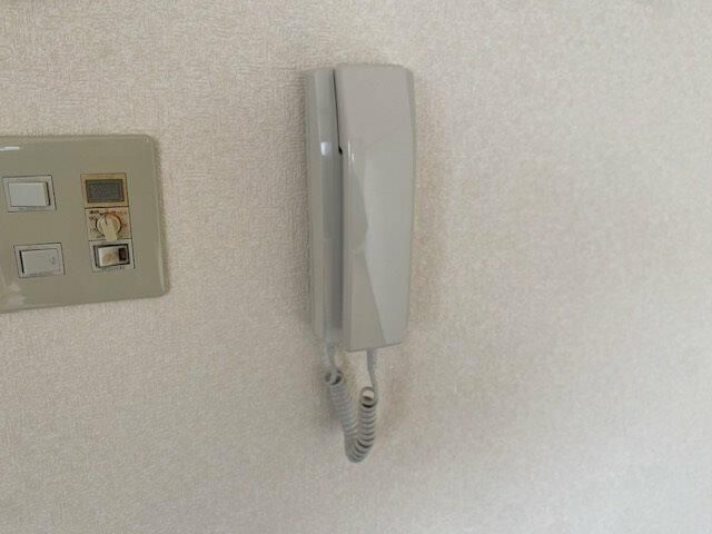セキュリティ　快適な暮らしを守るインターホン付で安心ですね☆