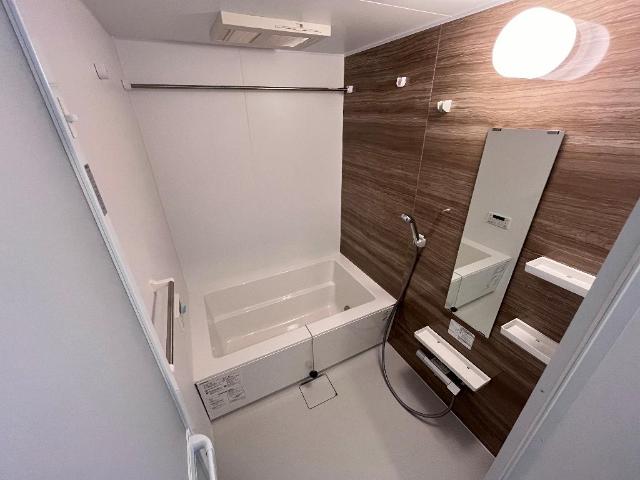 バス・シャワールーム　バス（イメージ）