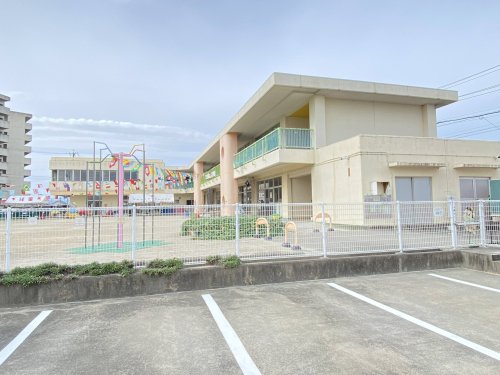 幼稚園・保育園　高御堂中央保育園（幼稚園・保育園）まで1035m
