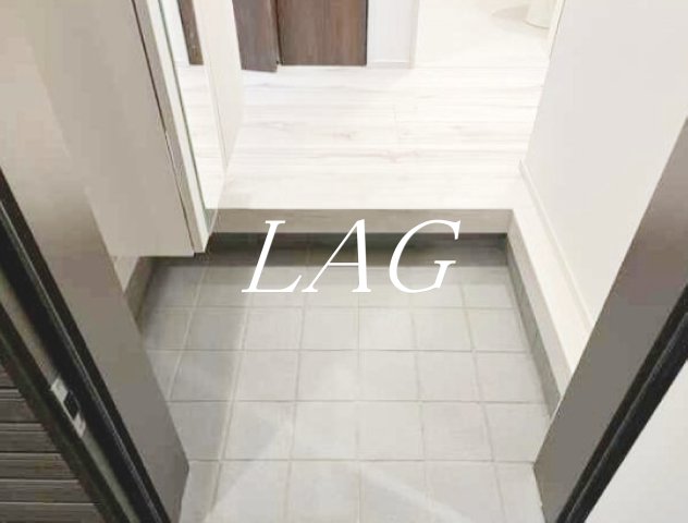 玄関　玄関です。