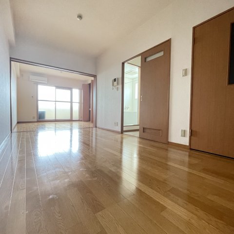 居室・リビング　同仕様タイプです